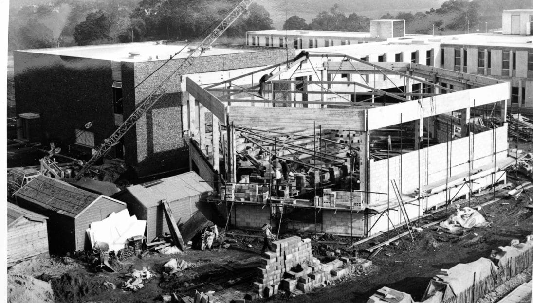 building the gulbenkian