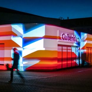 What we do - waves outdoor projection