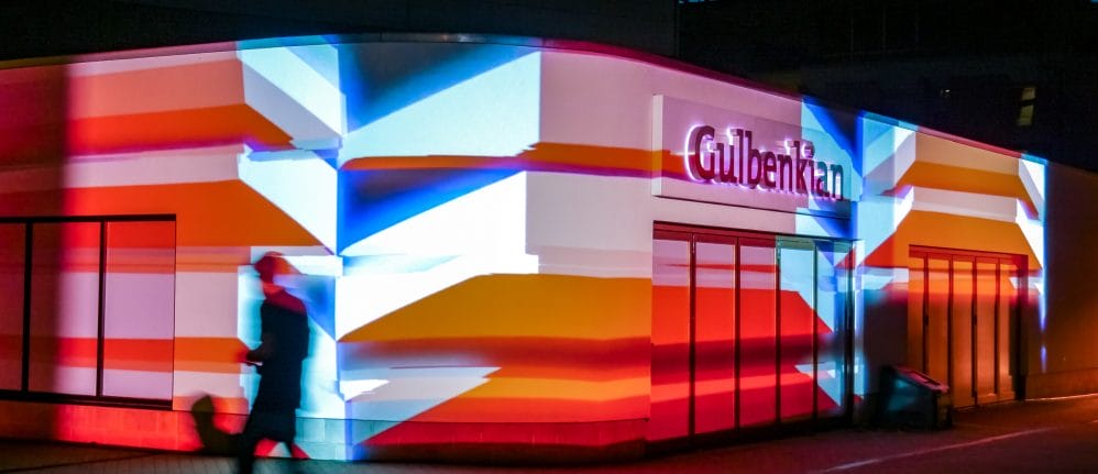 What we do - waves outdoor projection