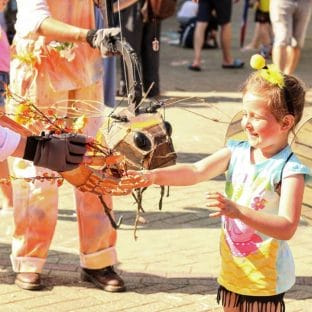 bee 4 - crdit alice bryant